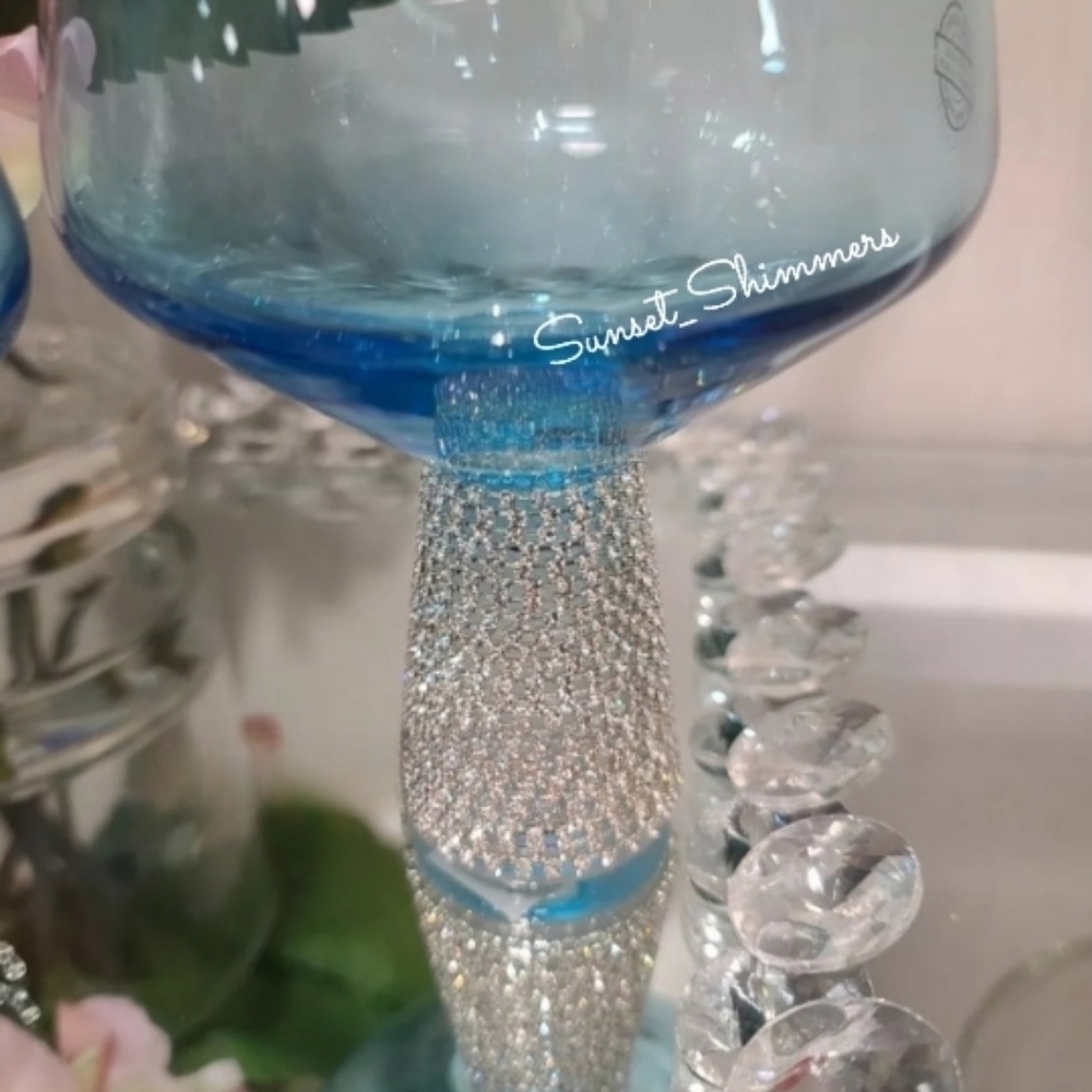 2 New Ice BLUE Rhinestone Crystal Cocktail Bar Wine Glass Goblets NEW - Picture 4 of 5
